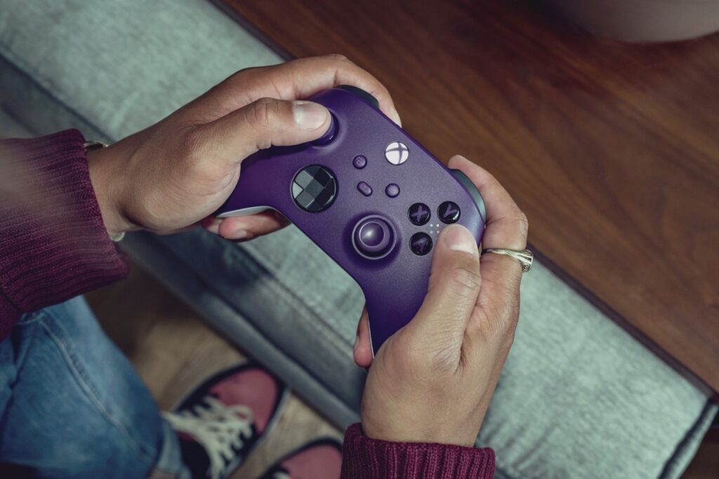 Il nuovo Xbox Controller Astral Purple