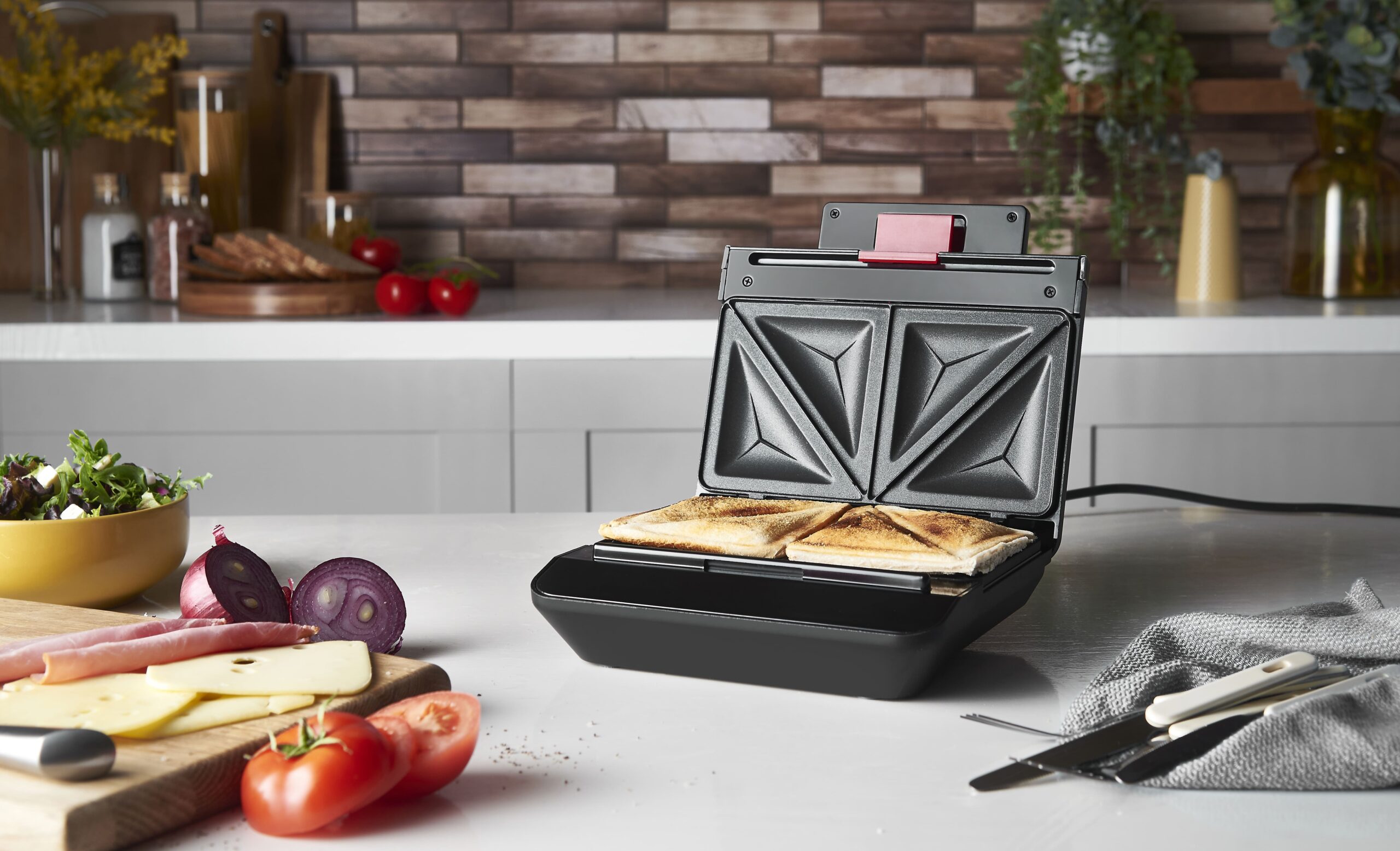 Russell Hobbs: due sandwich maker per piatti gustosi