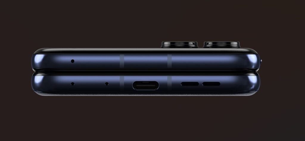 Lo smartphone pieghevole flip motorola razr 50 ultra