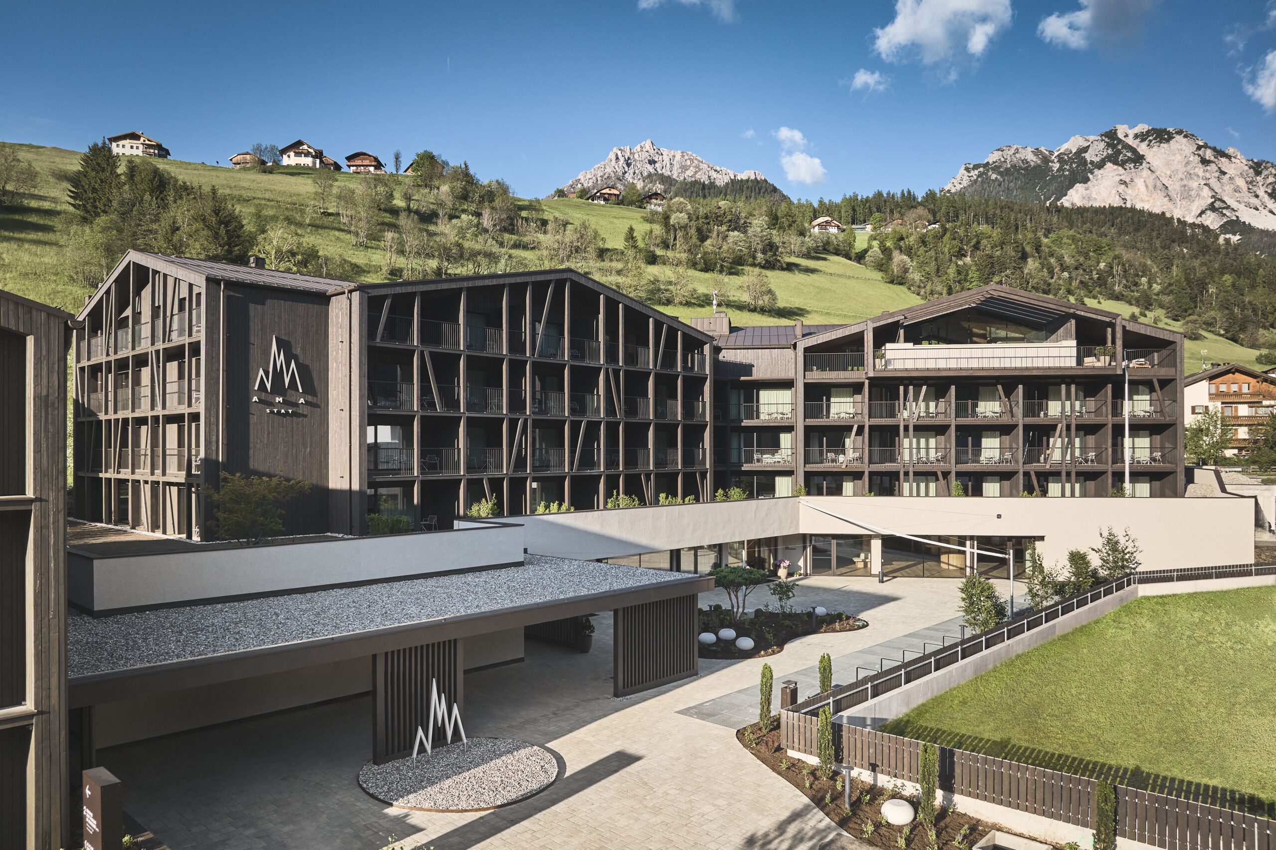 La filosofia di AMA Stay, l’aparthotel ecosostenibile ai piedi delle Dolomiti
