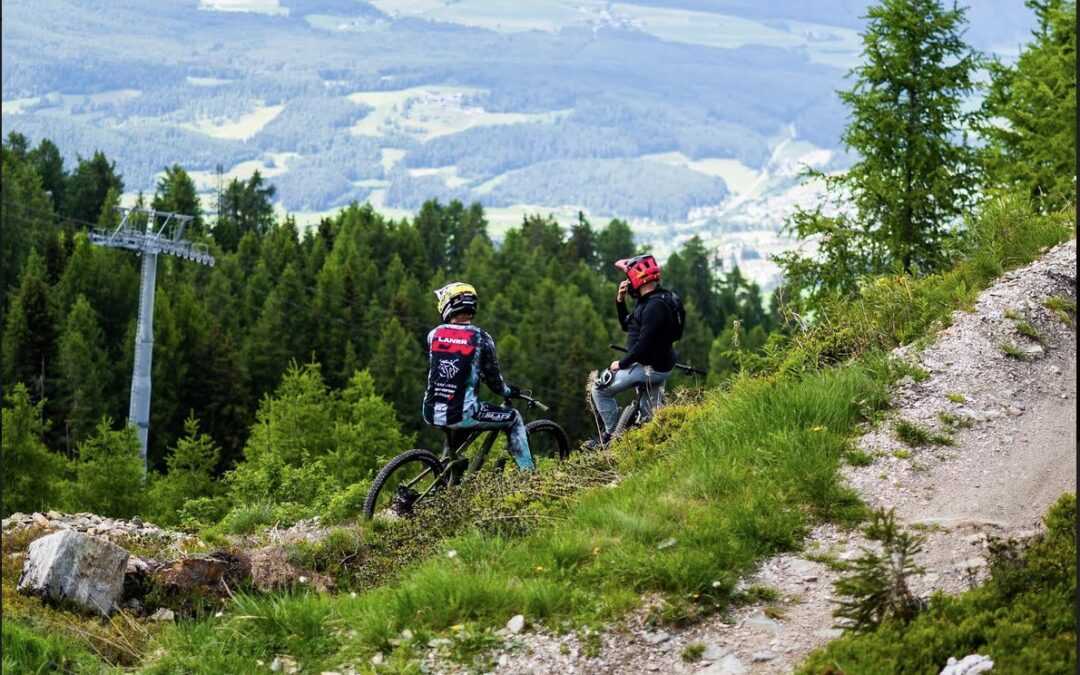 E-bike, il ciclismo estivo in montagna e l’offerta di Kronplatz