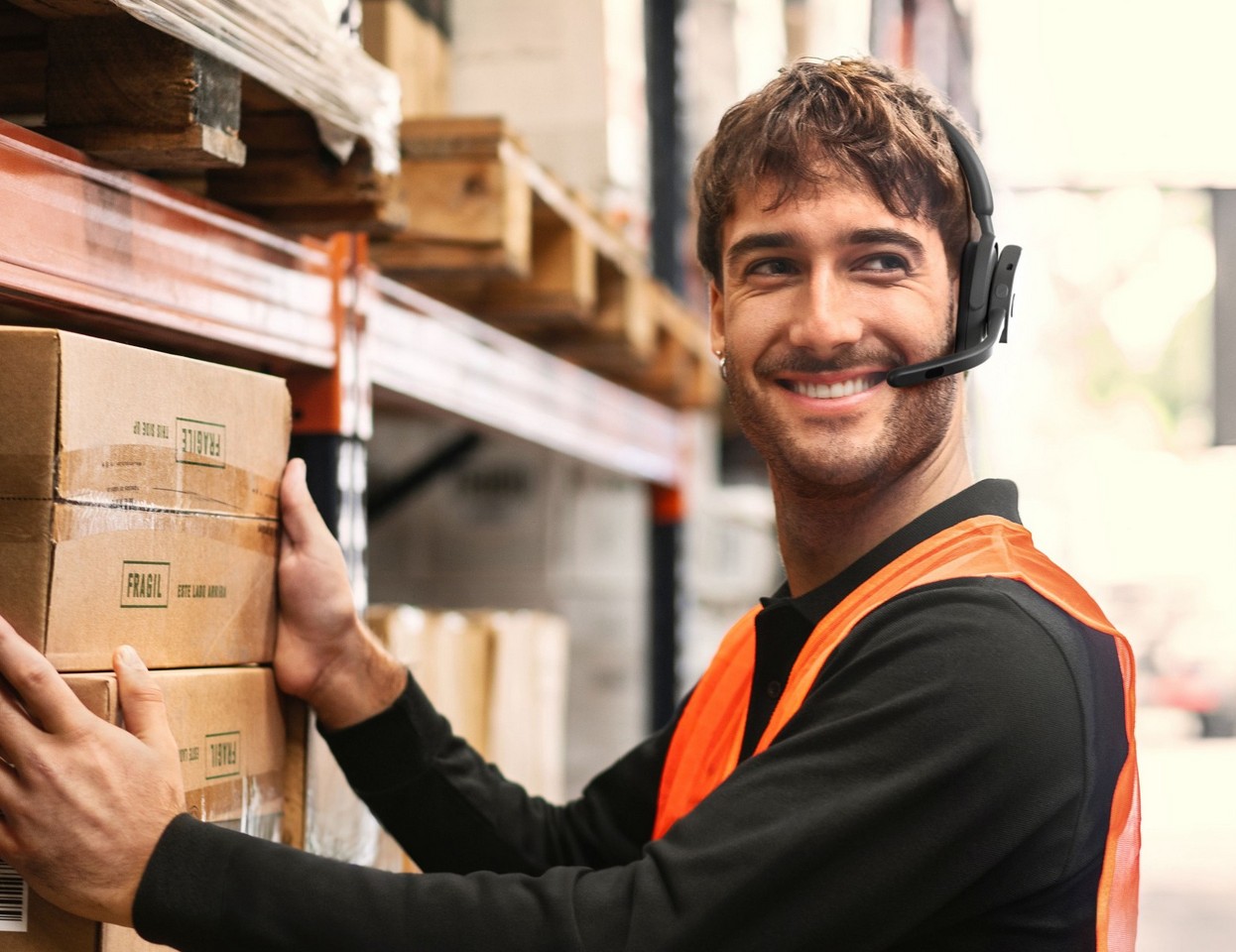 Le cuffie Jabra Perform 75 per il retail