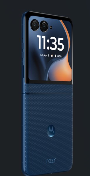 Lo smartphone pieghevole motorola razr 60