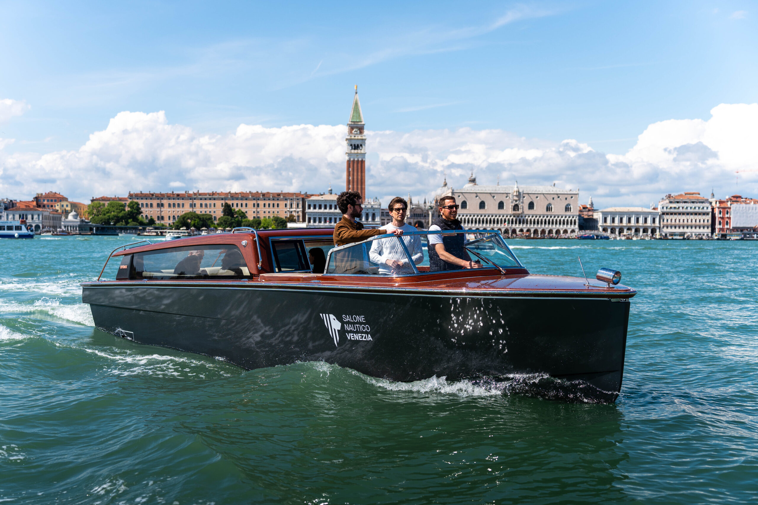 Lucietta: il primo taxi veneziano full electric