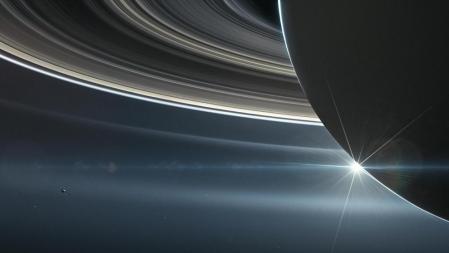 Saturno: la rotazione svelata dall’atmosfera